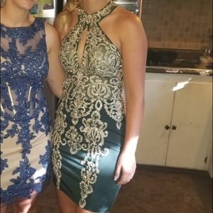 emerald green short dress